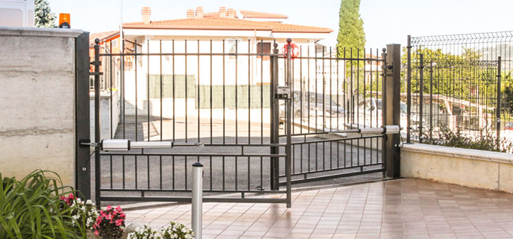 best swing gate repair in Dana Point